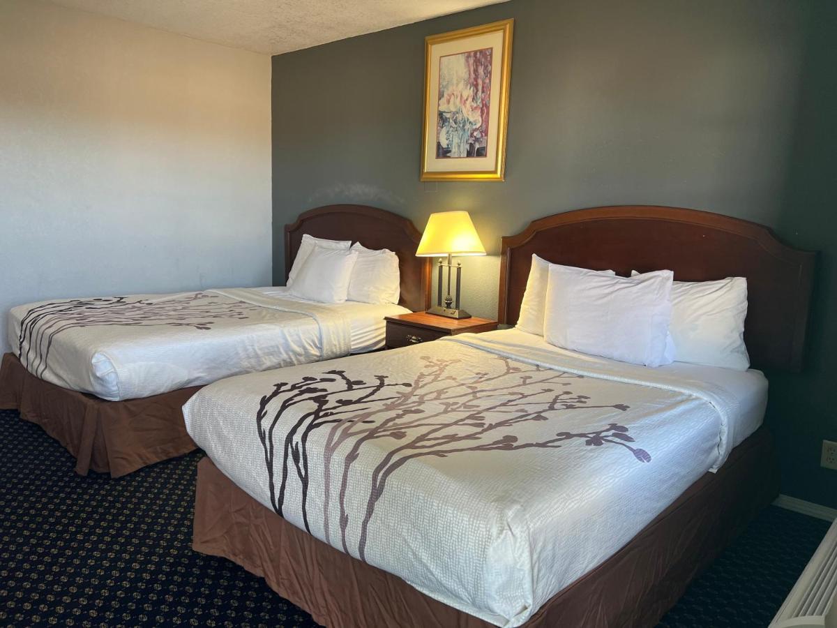 Greensburg Inn Kültér fotó