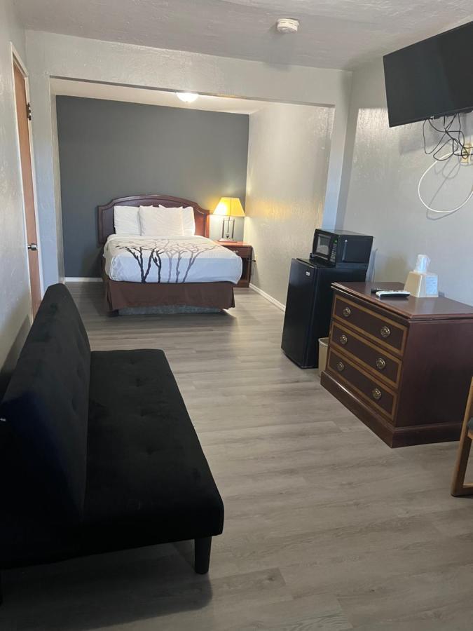 Greensburg Inn Kültér fotó